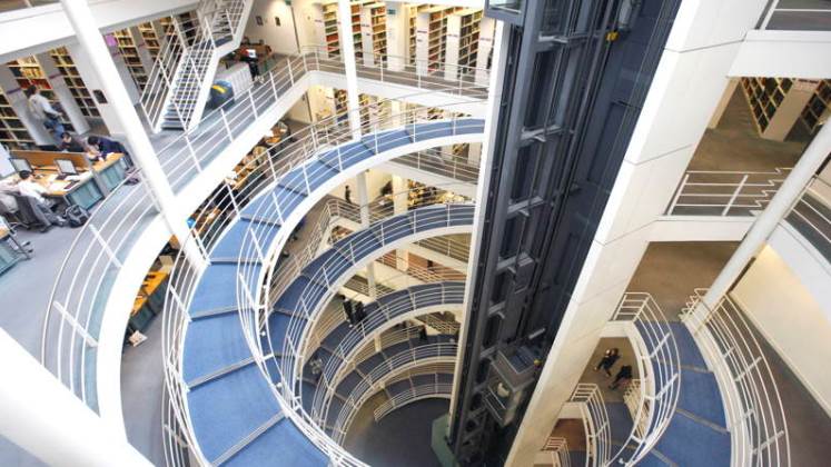 伦敦政经学院图书馆